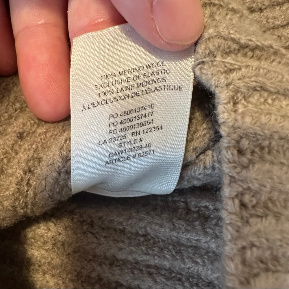 Aritzia Babaton Guell Cropped Wool Ribbed Turtleneck Sweater Size Medium Women’s - Picture 12 of 12